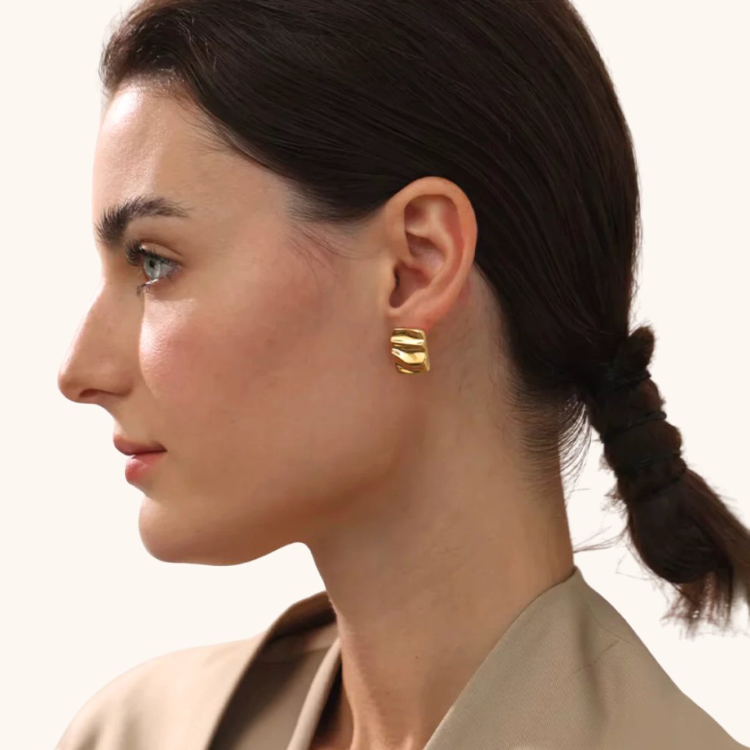 The Noa Earrings